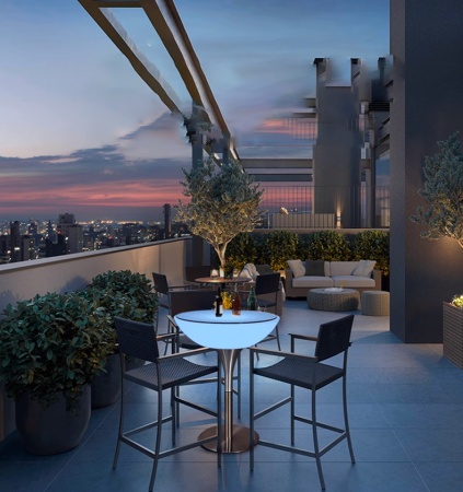 Стол светящийся квадратный на металическом основании 60х60х106